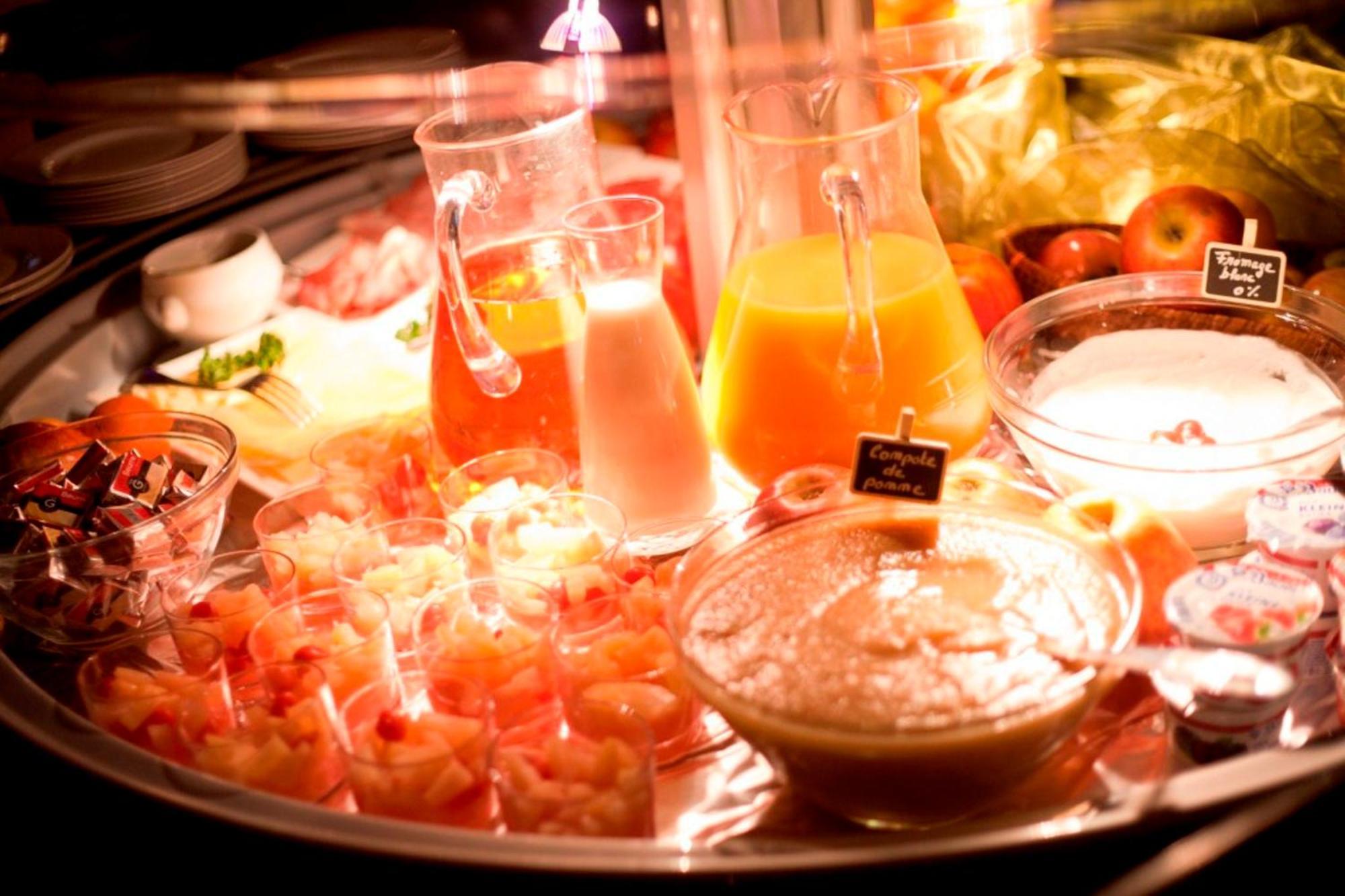 Dm Hotel Forbach Eksteriør billede