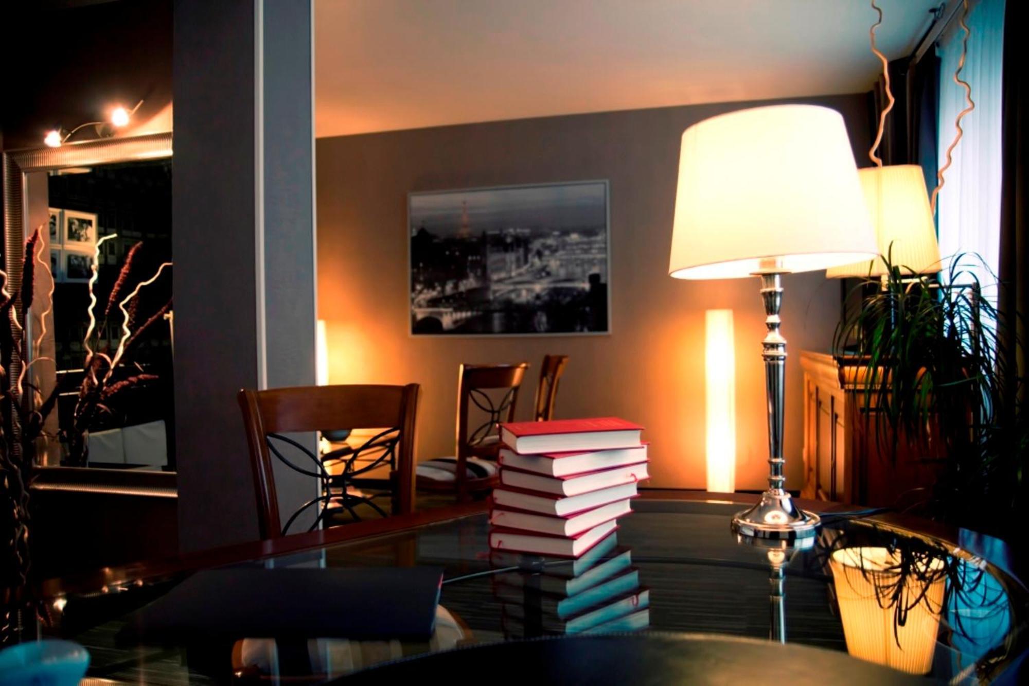 Dm Hotel Forbach Eksteriør billede